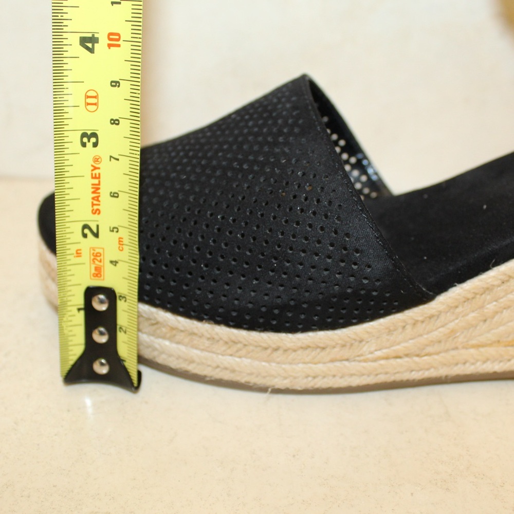 Unisa espadrille sandals (women’s 10) - Picture 7 of 9